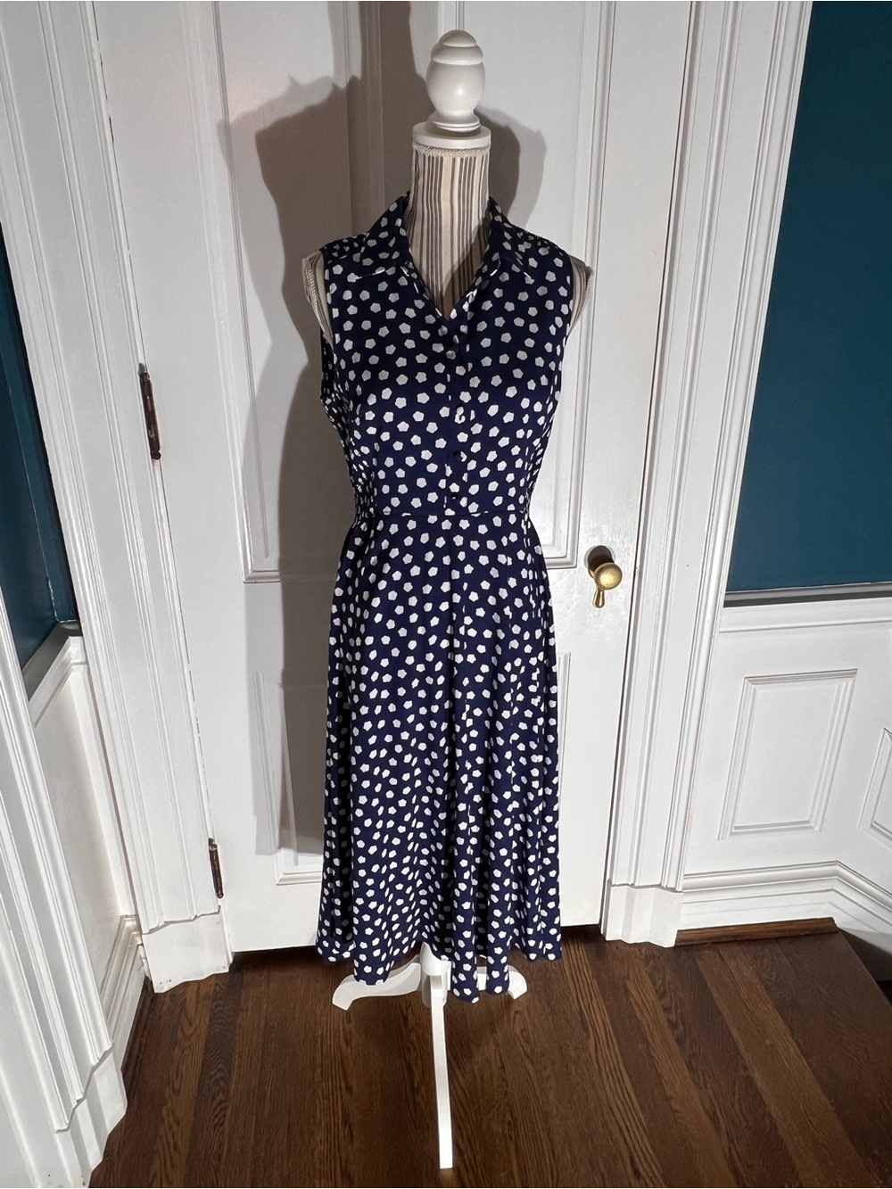 Navy Polka Dot Sleeveless Midi Dress Kate Spade size 10 smocked women’s DR15